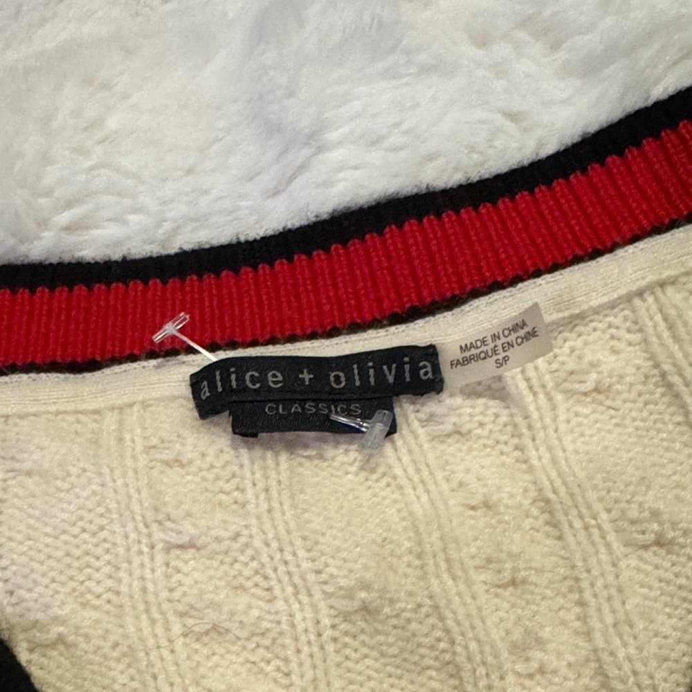 Alice + Olivia Wool and Cashmere Cropped Sweater - Picture 2 of 4